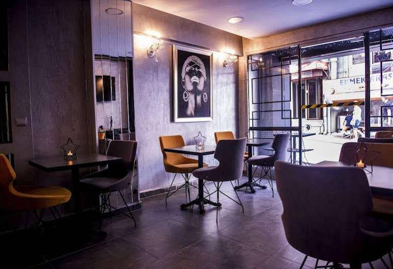 Karamans Sirkeci Suites Hotel Istanbul Ngoại thất bức ảnh