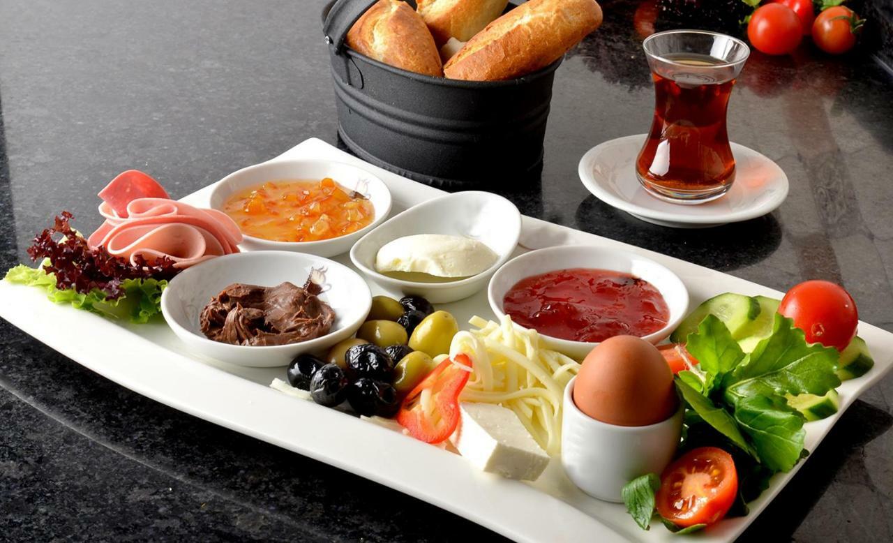 Karamans Sirkeci Suites Hotel Istanbul Ngoại thất bức ảnh
