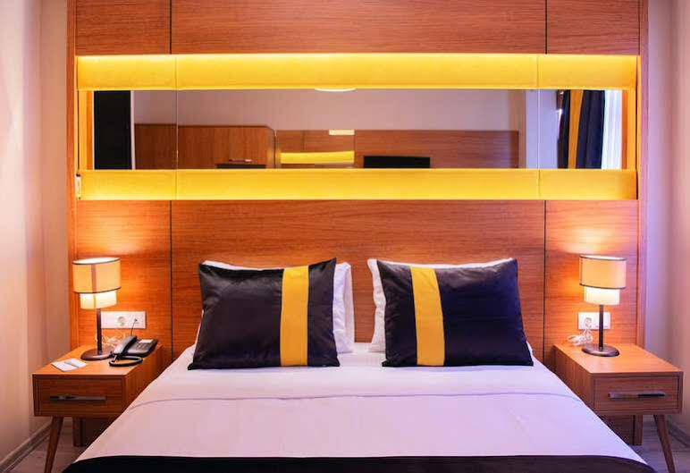 Karamans Sirkeci Suites Hotel Istanbul Ngoại thất bức ảnh