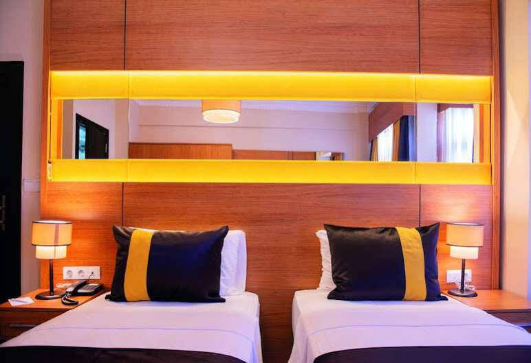 Karamans Sirkeci Suites Hotel Istanbul Ngoại thất bức ảnh